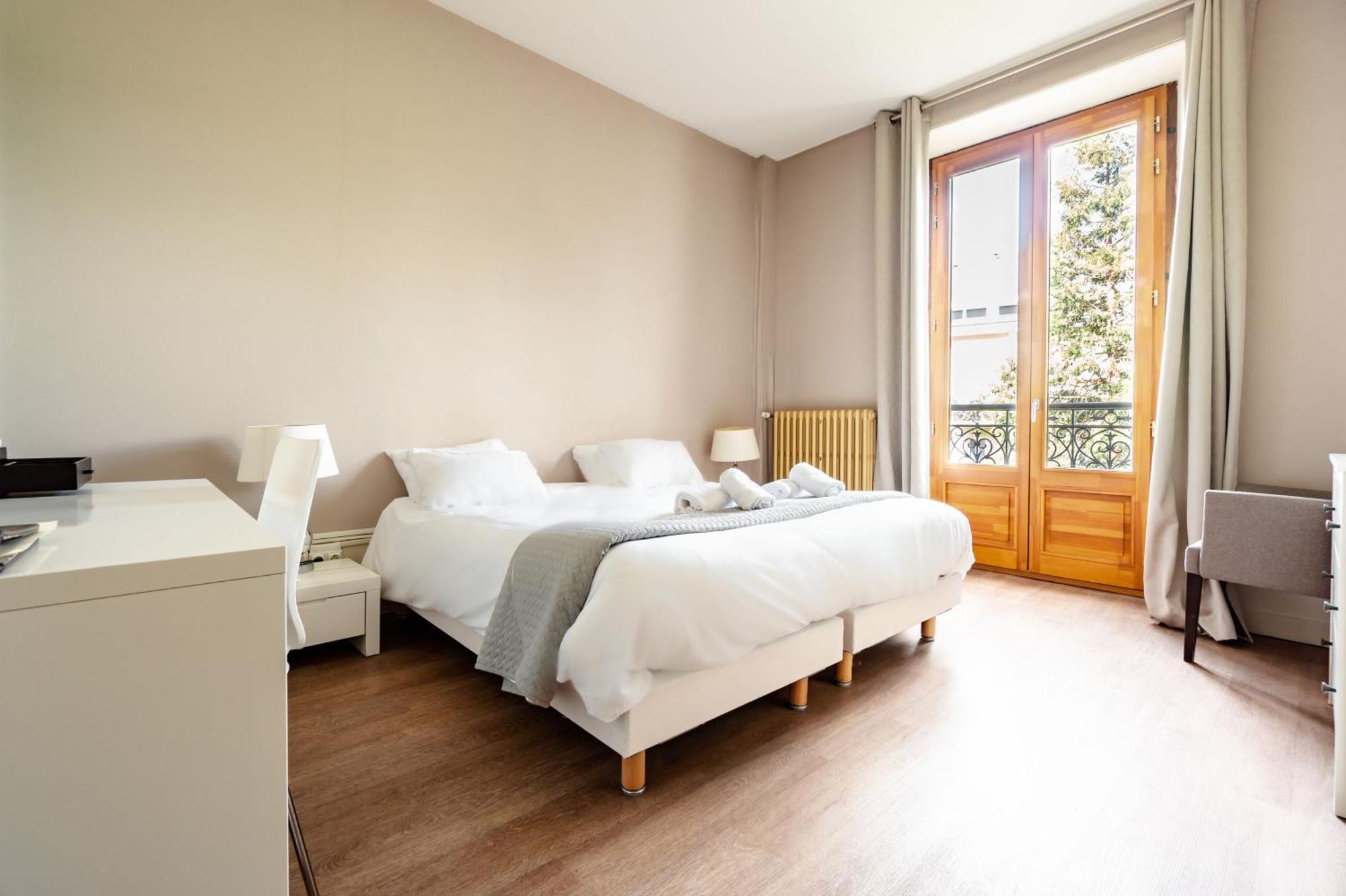 Hotel Gallia Aix-les-Bains Exteriör bild
